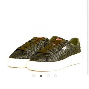 Puma Metallic Print Basket Platform Sneakers